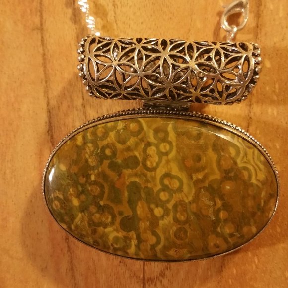 Handmade Jasper Stone in Scrolled Silver - Picture 3 of 8